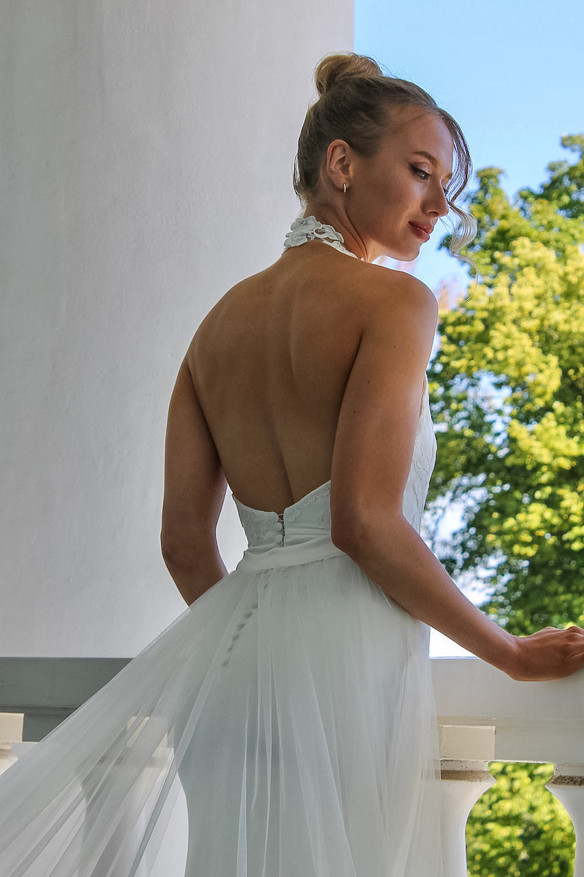 MONIQUE HÄÄPUKU