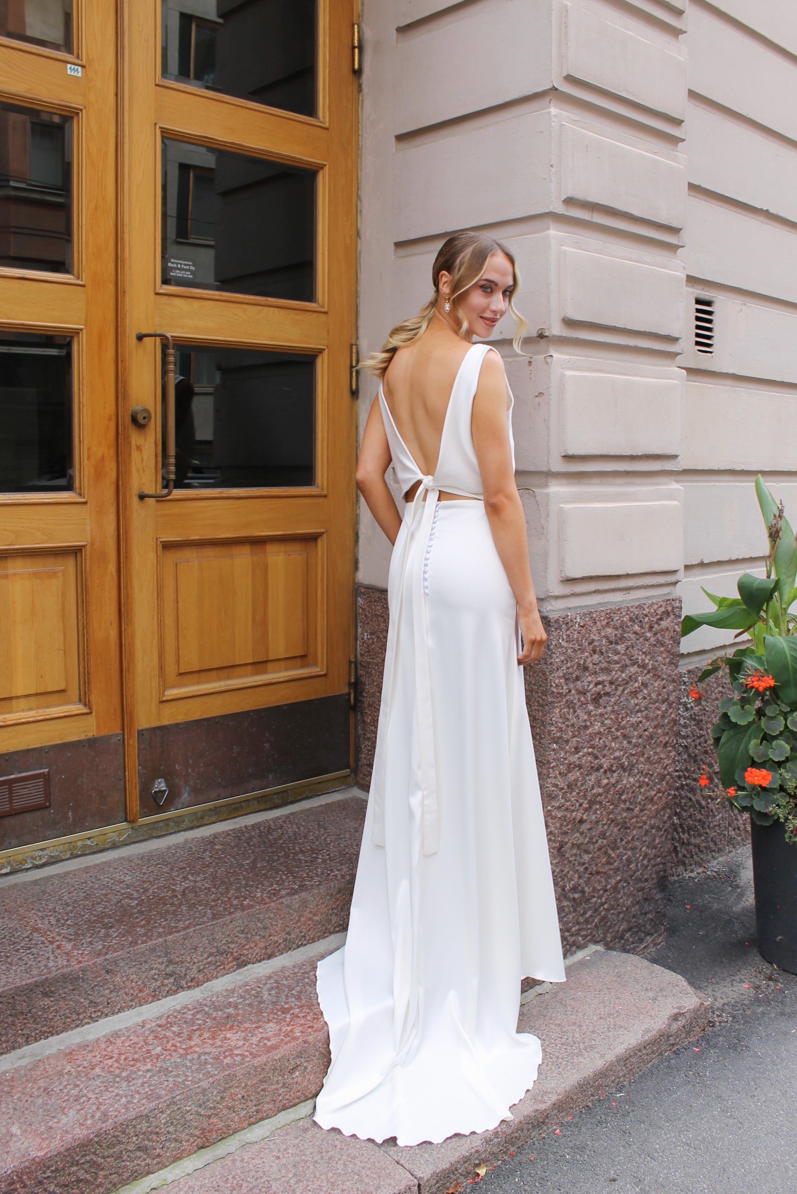 Tulip style cheap wedding dress